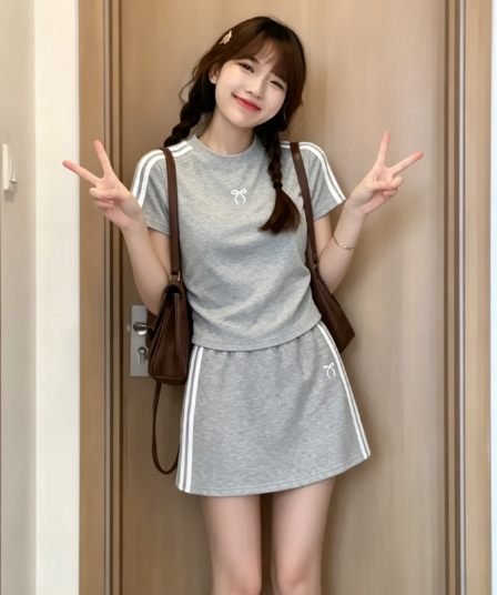 치마 있음 안감 40 순면 높음 폭탄 자수 3개 로드 스포츠 슈트 여성용 짧은 소매 티셔츠 여름