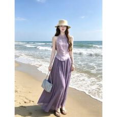 批发绝美两件装<b class='q'>女</b>盏烟紫色气质温柔套装裙2026新款挂脖修身上衣半身裙