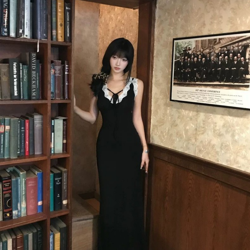 260 그램 사람들 면 여름 핫걸 몸매 가꾸기 슬림해 보이는 레이스 조각 여성 드레스 V넥 패션 외국 가스 길다 치마