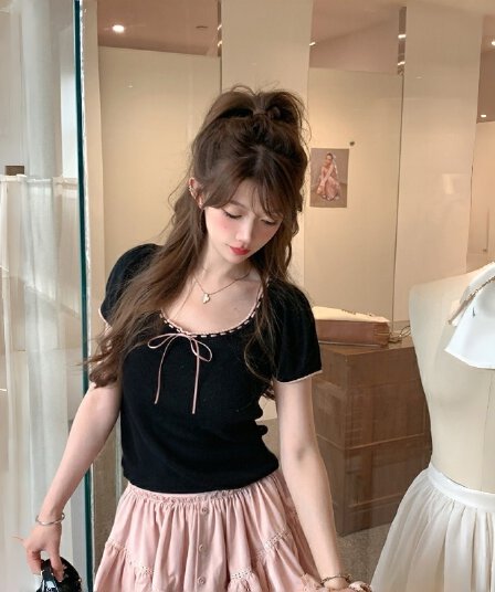 검정색 나비 매듭 광장 칼라 반팔 니트 스웨터 티셔츠 여성 여름 디자인 센스 작은 대중 외국 가스 연령 감소 아름다운 맨위