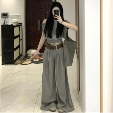 批发盐系高级感<b class='q'>运动服</b>套装女夏季显瘦时尚斜肩短袖阔腿裤休闲两件套潮