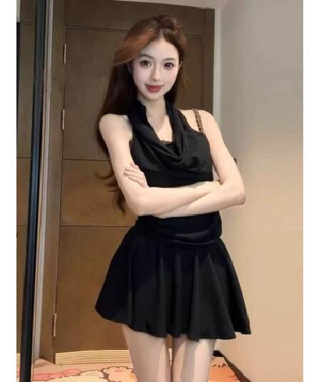 프랑스식 그는 벤 바람 검정색 행침 목 여성 드레스 2026 새로운 부드러운 품격 고급 센스 허리 수축 한 마디 미니 스커트