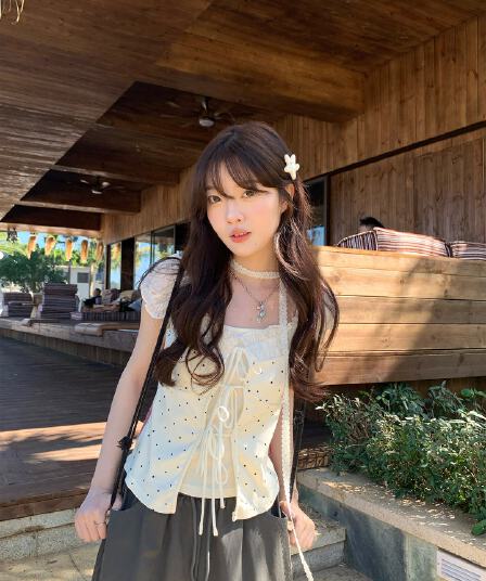 한 부서 부드러운 몸매 가꾸기 페이크 레이어드 도트 무늬 프린트 동점 벨트 리본 맨위 2026 봄 새로운