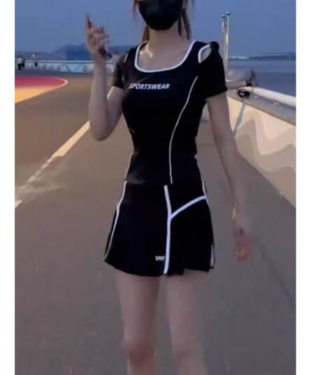 직공 울 미니 스커트 캐주얼 운동 바람 세트 여름 새로운 낮은 네크라인 러닝 서비스 반팔 투피스 세트 여성 의류