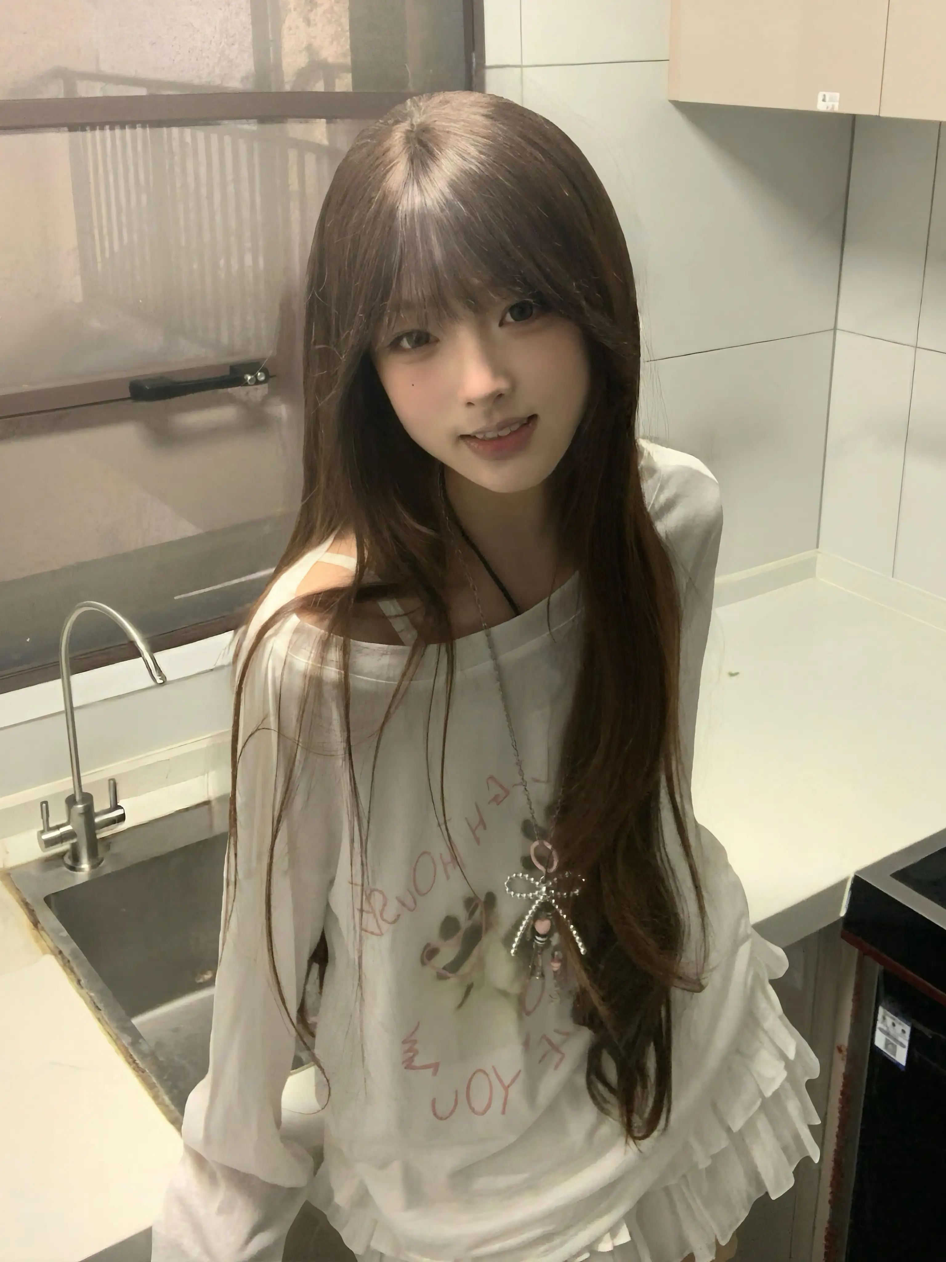 견갑 프린팅 오프숄더 긴소매 티셔츠 상세 이미지 8