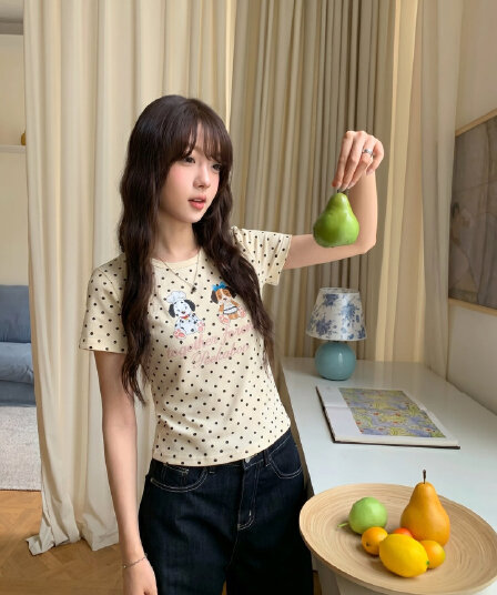 210 그램 좋은 면 아메리칸 도트 무늬 프린트 반팔 티셔츠 여성 여름 새로운 느긋한 작은 셔츠 긍정적 인 어깨 허리 수축 작은 맨위