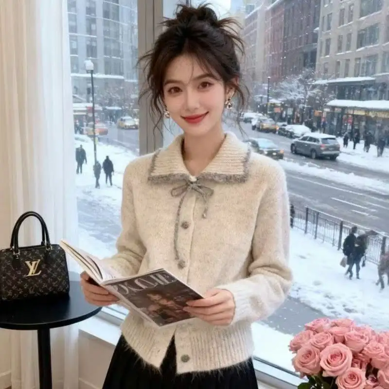 한국인기 배색 칼라 니트 상세 이미지 3