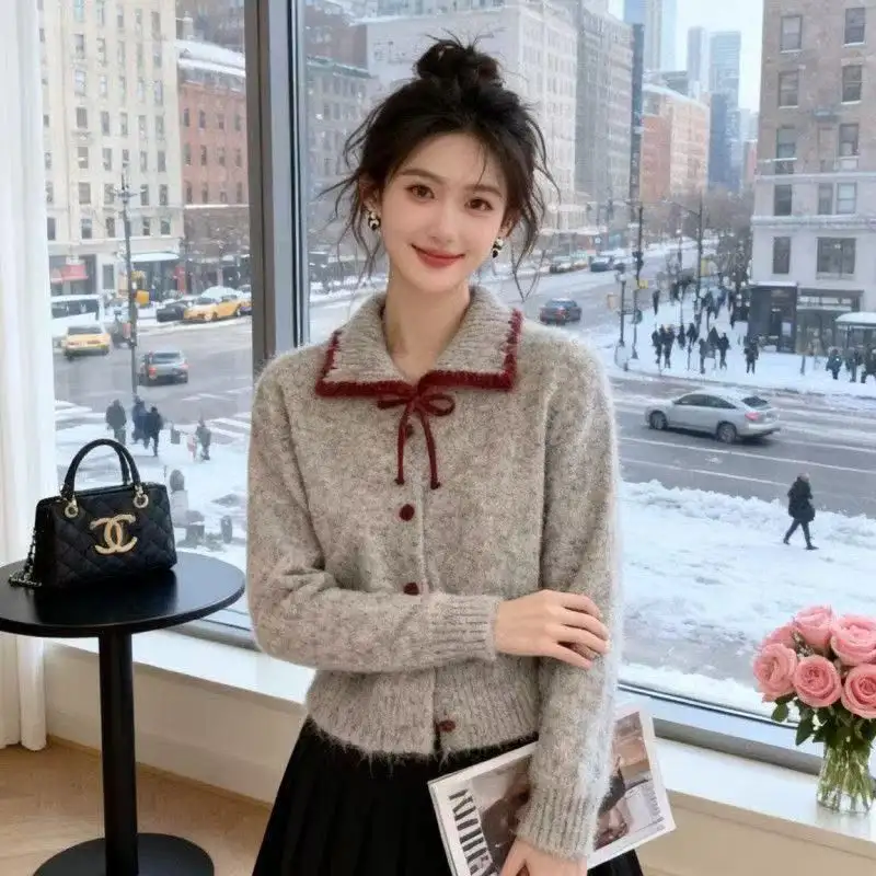 한국인기 배색 칼라 니트 상세 이미지 18