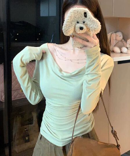 순수한 욕망 바람 핫걸 흔들다 칼라 체인 긴팔 티셔츠 여성 가을 새로운 고유 한 Chic 몸매 가꾸기 슬림해 보이는 만나는 맨위