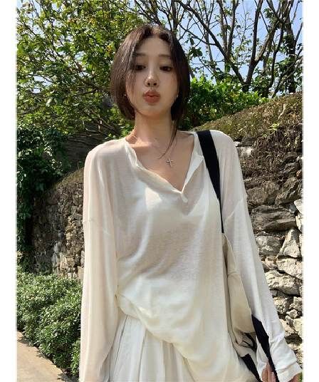 햇빛 플러시 원본 원단 시스루 얇은 스타일 V넥 긴팔 티셔츠 여성 봄 루즈핏 캐주얼 자외선 차단 블라우스