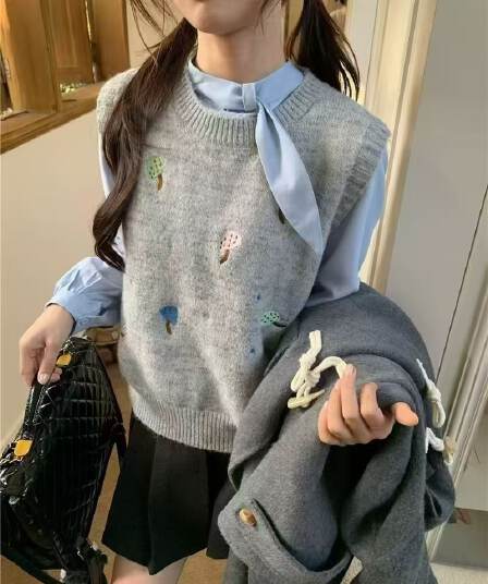 달콤함 자수 꽃 스웨터 조끼 여자 풀오버 루즈핏 봄 가을 매칭 셔츠 스택 착용 연령 감소 니트 조끼 맨위