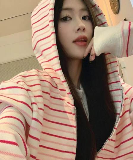 도파민 한국 스타일 후드 핑크색 스트라이프 긴팔 후드티 2026 폭발 루즈핏 다용도 중간 길이 얇은 스타일 오픈 가디건