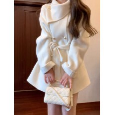 批发黑色赫本风短款毛呢斗篷<b class='q'>大</b>衣女秋冬季加厚2026新款高级感呢子外套