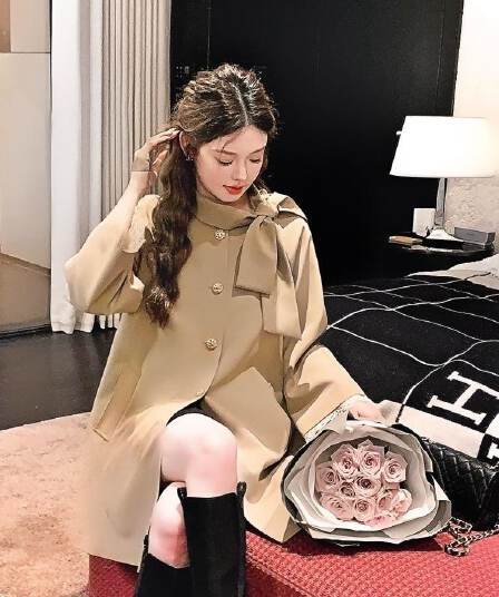 영국식 바람 천 골드 나비 매듭 스탠드 칼라 재킷 재킷 여성 의류 가을 새로운 작은 키 중간 길이 카키 색 코트