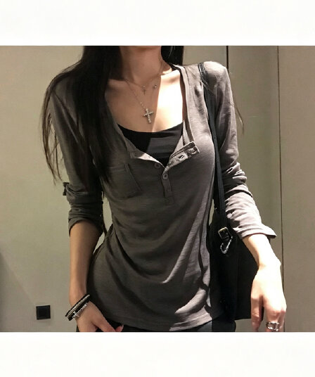 헨리 칼라 긴팔 주머니 티셔츠 여성 가을 새로운 몸매 가꾸기 슬림해 보이는 반 개방 칼라 기본 셔츠 맨위