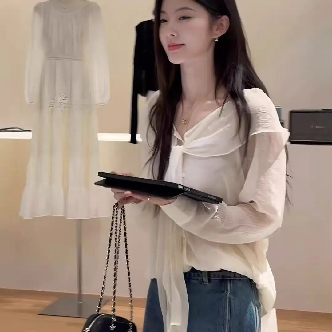 오프숄더 프릴 긴소매 셔츠 상세 이미지 6