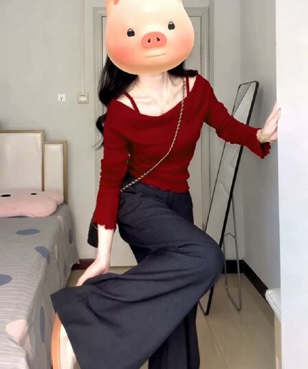 빨간색 오프숄더 페이크 레이어드 슬립 맨위 여성 이른 가을 2026 새로운 한 부서 착용 가져 가라. 인사이드 가져 가라. 스웨터 니트 스웨터
