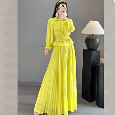 批发高端雪纺连衣裙女夏2025新款长袖气质收腰海边度假大摆长裙沙滩裙