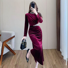 批发丝绒连衣裙女2026秋季长袖收腰复古法式轻奢高级感粉色鱼尾小<b class='q'>礼服</b>