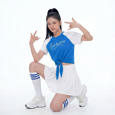 批发足球宝贝啦啦队舞蹈比赛表演服韩舞女团爵士舞演出服装校运会班服