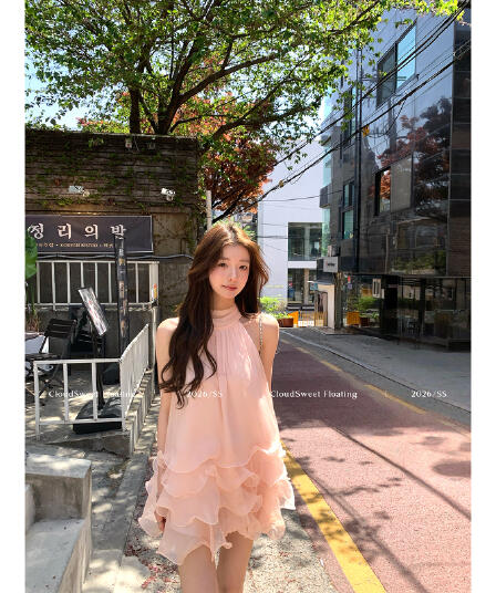 cloudsweet 흰 구름 달콤한 릴리 오브 더 밸리 여름 머리말 분위기 센스 핑크색 행침 목 드레스 민소매 쇼트 스타일 케이크 드레스