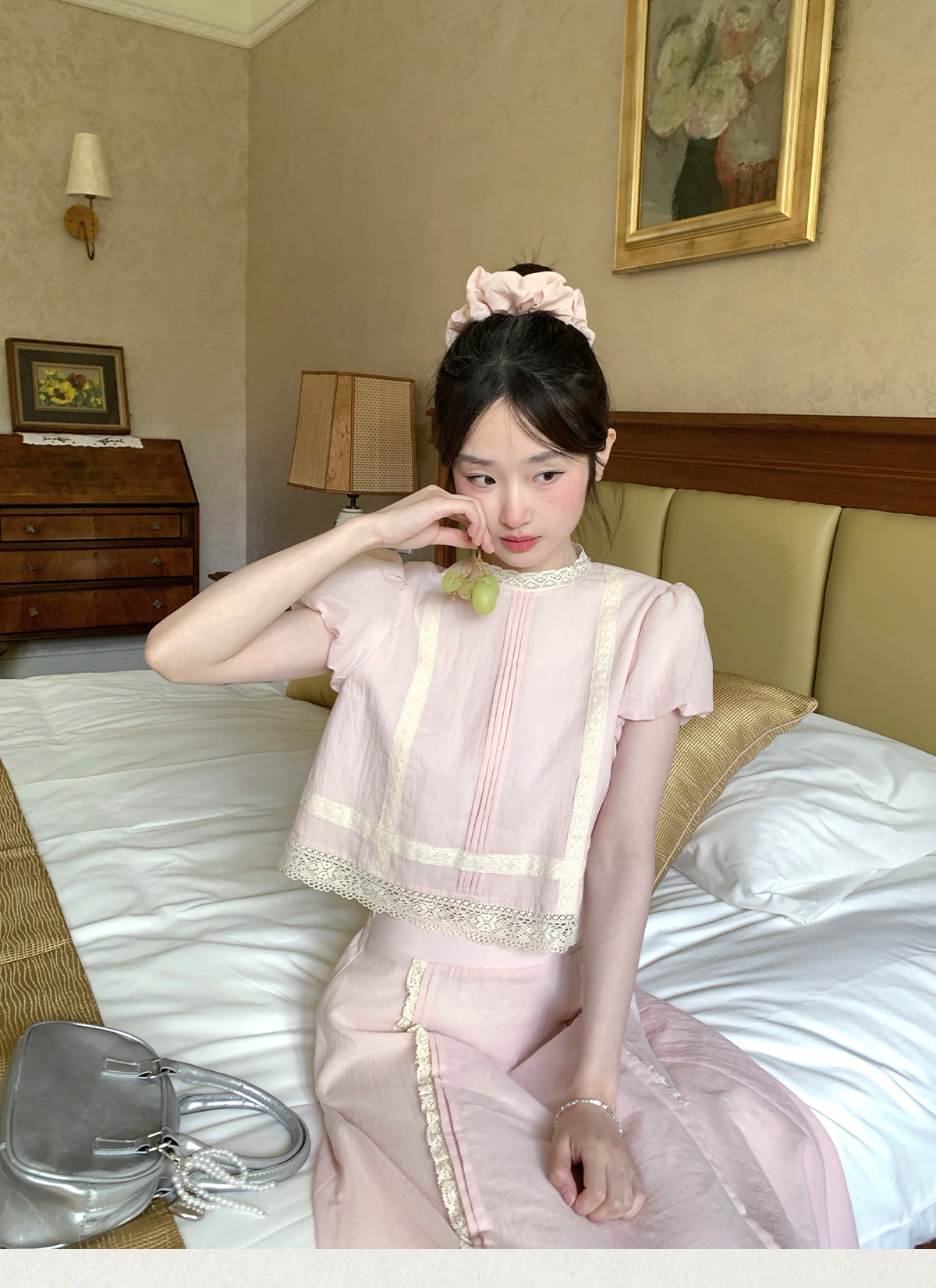 mucha 나무 차 집어 들다 꿈 작 은 상자 달콤한 스타일 레이스 투피스 세트 반팔 맨위 소녀 센스 반신 치마 세트