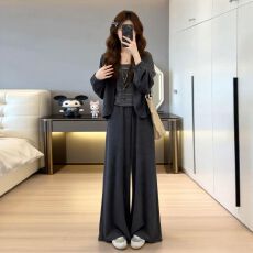 批发早秋穿搭一整套女2026新款条纹慵懒<b class='q'>吊带</b><b class='q'>背心</b>开衫显瘦阔腿裤三件套