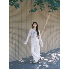 批发实拍  落日海岛 印花薄款防晒罩衫薄款<b class='q'>宽松</b>露肩<b class='q'>长袖</b><b class='q'>T</b><b class='q'>恤</b>