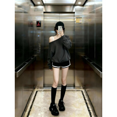 批发实拍 辣妹穿搭套装女宽松露肩卫衣内搭吊带高腰<b class='q'>连体</b>短裤两件套
