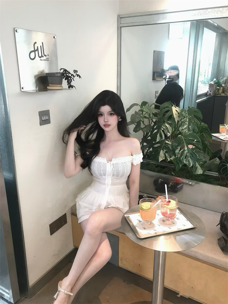 실사 화이트 순수한 색 욕망 홀로우 아웃 자수 레이스 맨위 다용도 반신 타이트 스커트 슬림해 보이는 투피스 슈트