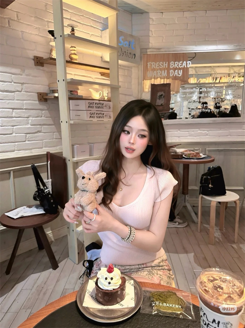 실사 한 부서 여름 새로운 니트 반팔 티셔츠 여성 Feifei 소매 맨위