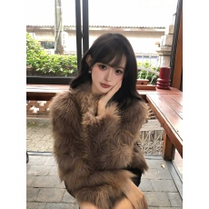 批发复古高级感超好看晕染毛毛外套小个子洋气时髦环保皮草女2025<b class='q'>秋</b>季