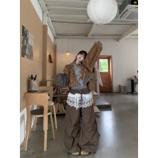 批发美式<b class='q'>街头</b>小众假两件仿皮草拼接连帽外套女秋冬保暖夹克