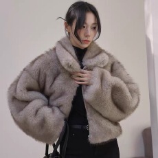 批发<b class='q'>韩国</b>代购环保皮草外套女短款秋冬毛毛气质保暖外套