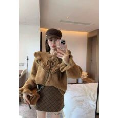 批发今年流行的女装<b class='q'>套装</b>女冬<b class='q'>韩版</b>小香风荷叶边毛衣+格纹半身裙两件套