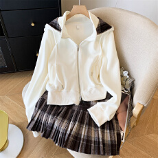 批发实拍~运动休闲连帽<b class='q'>卫衣</b>百褶裙套装25秋冬格子拼接<b class='q'>长袖</b>外套半身裙