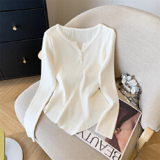 批发实拍~<b class='q'>不规则</b>洋气圆领百搭针织毛衣秋冬黑白灰通勤简约外穿打底衫