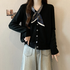批发实拍 大码<b class='q'>女</b>装微胖 设计感拼接丝巾显瘦正肩百搭新款别致针织衫