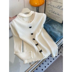 批发自留爆款推荐~纯欲风蕾丝拼接挂脖长袖针织衫女秋冬新款修身上衣