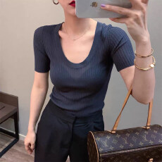 批发短袖T恤女低圆领上衣2026<b class='q'>夏</b>季新款复古气质U领露锁骨冰丝针织衫薄