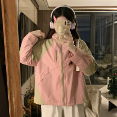 批发实拍2025年秋冬季户外登山连帽运动冲锋衣韩版宽松休闲