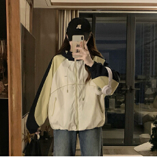 批发实拍2025年秋冬季户外登山连帽运动冲锋衣韩版宽松休闲