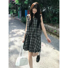 批发<b class='q'>复古</b>格子立领花苞<b class='q'>连衣裙</b>女夏日2026新款俏皮时尚减龄小个子A字裙