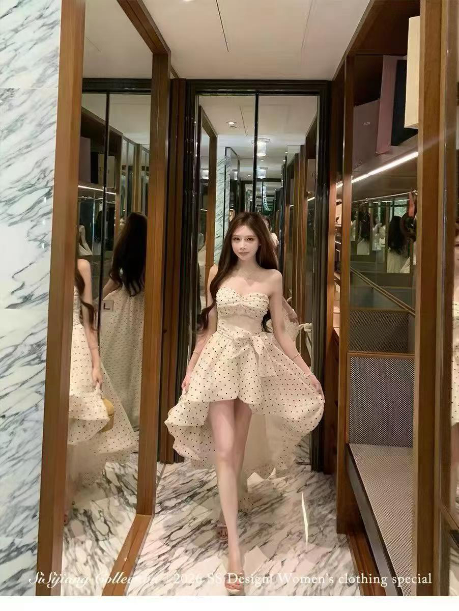sisi jiang 도트 무늬 오래된 꿈 프랑스식 품격 꼬집기 허리 백리스 휴가 바람 민소매 슬립 도트 무늬 인어 꼬리 스커트