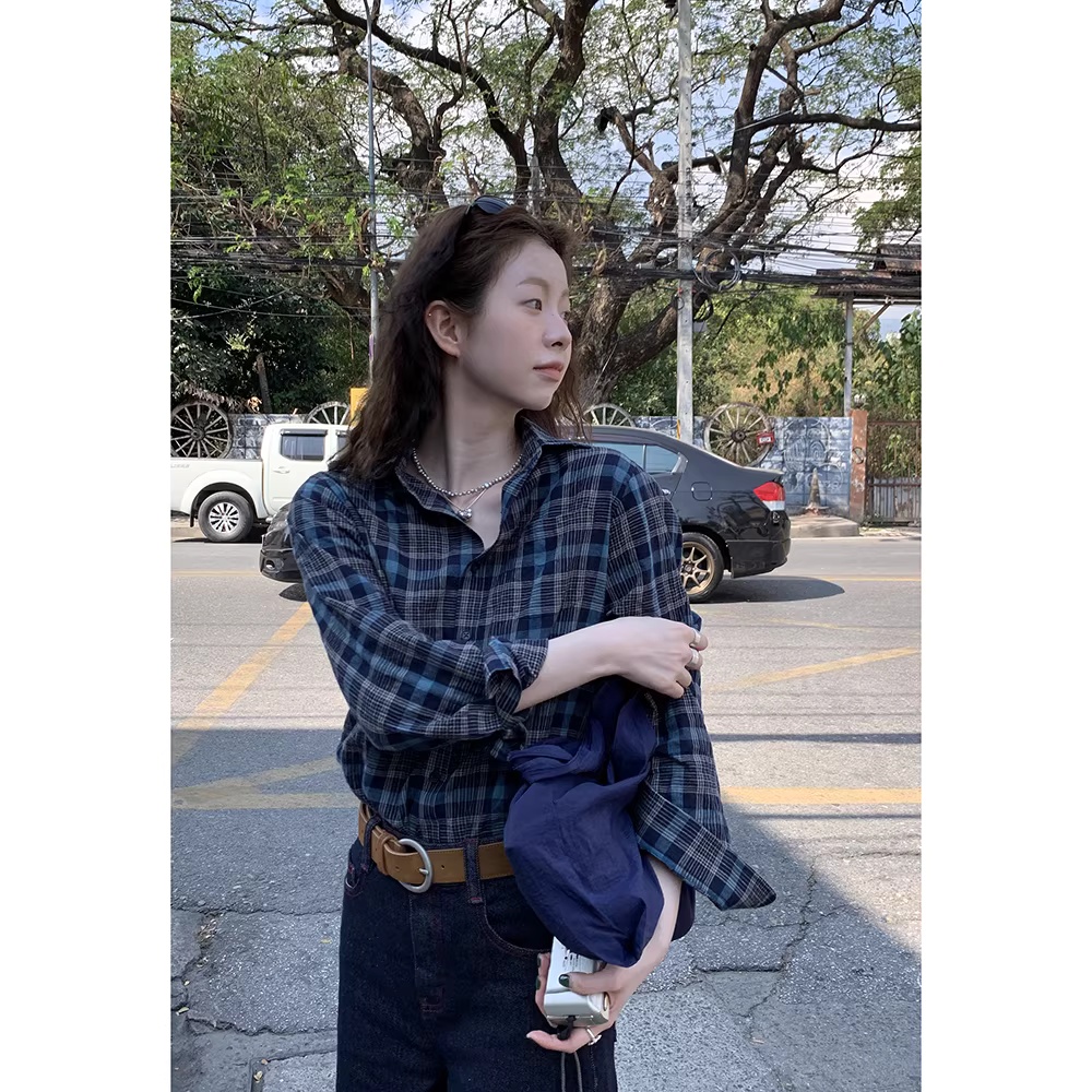 helloooeat 레트로 배색 체크무늬 셔츠 이른 봄 디자인 센스 여성 폴로 칼라 몸매 가꾸기 슬림해 보이는 긴팔 재킷