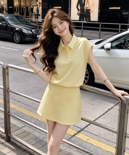 패션 캐주얼 세트 여성 여름 새로운 슬림해 보이는 POLO 칼라 반팔 티셔츠 작은 키 반신 스커트 투피스 세트