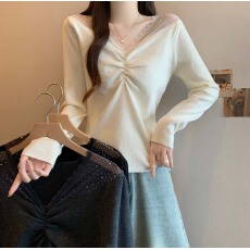 批发实拍 2025秋冬新款<b class='q'>网纱</b>拼接烫钻V领针织打底衫大码百搭减龄单上衣