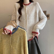 批发<b class='q'>实拍</b> 2026秋冬新款拼色单排扣简约针织衫毛衣女<b class='q'>大码</b>宽松百搭上衣