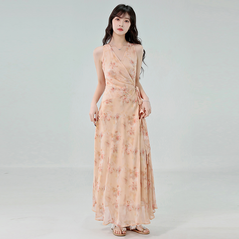 실사 2026 년 여름 새로운 휴가 바람 V넥 프랑스식 레이스업 드레스 품격 슬림해 보이는 하나 슬라이스 롱 스커트