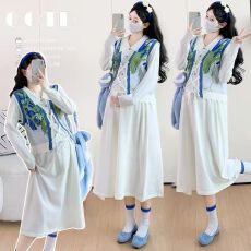 批发初秋新款女装套装法式茶歇白色衬衫<b class='q'>连衣裙</b>外搭减龄针织马甲<b class='q'>两件套</b>